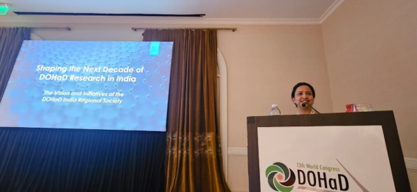 Prof. Debarati Mukherjee presenting “Shaping the Next Decade of DOHaD Research in India: The Vision and Initiatives of the DOHaD India Regional Society”.